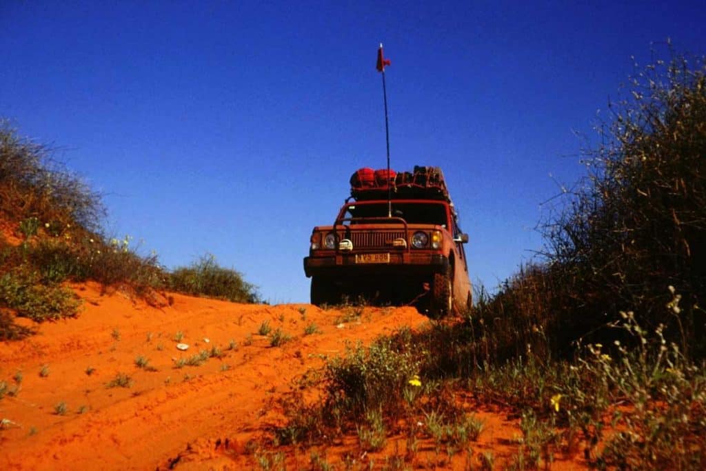 Simpson Desert four-wheel driving, Australia